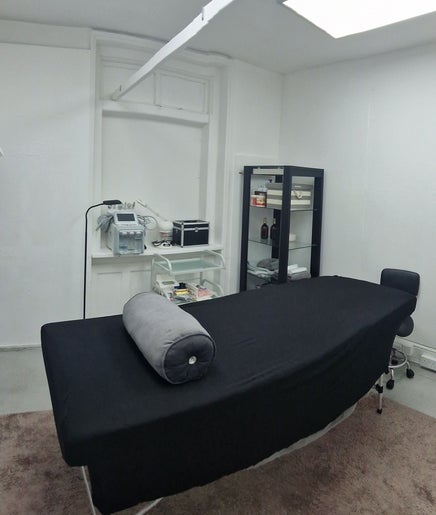 Hugo Brandino Massage Therapy image 2