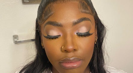 SB Artistry MUA