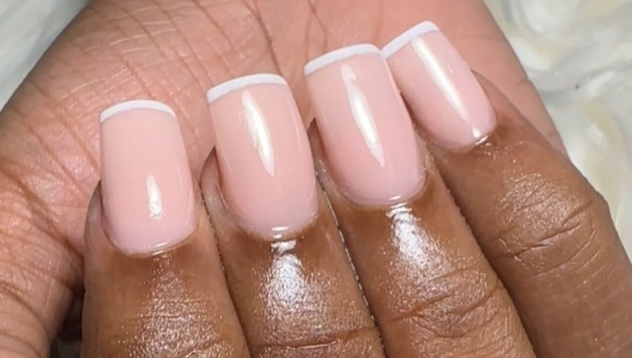 Buddafly Nails image 1