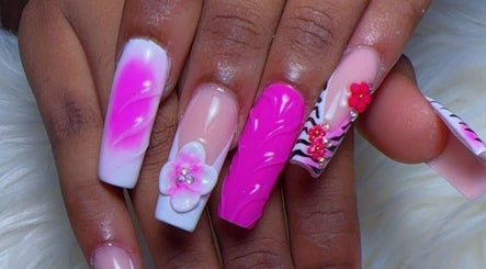 Buddafly Nails image 2