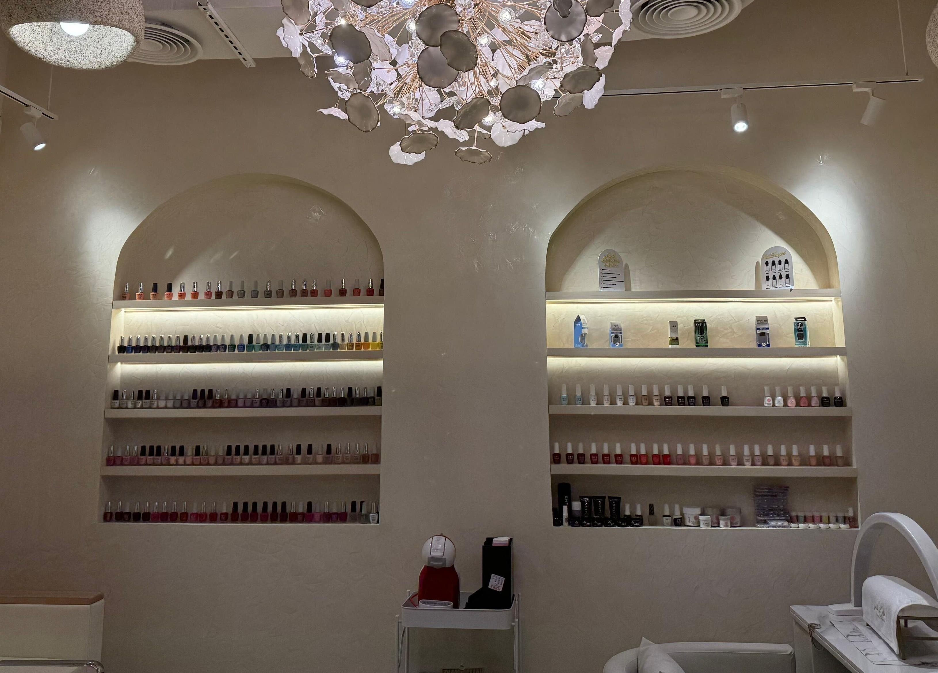 Interior of Vanilla Glow Beauty Salon in دبي, دبي, AE showcasing an elegant nail polish display.