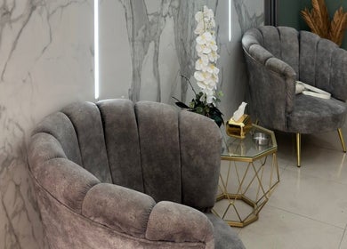Elegant lounge seating at Juliano Haidamous Beauty Lounge & Clinic in Jdeideh, Mount Lebanon Governorate, LB.