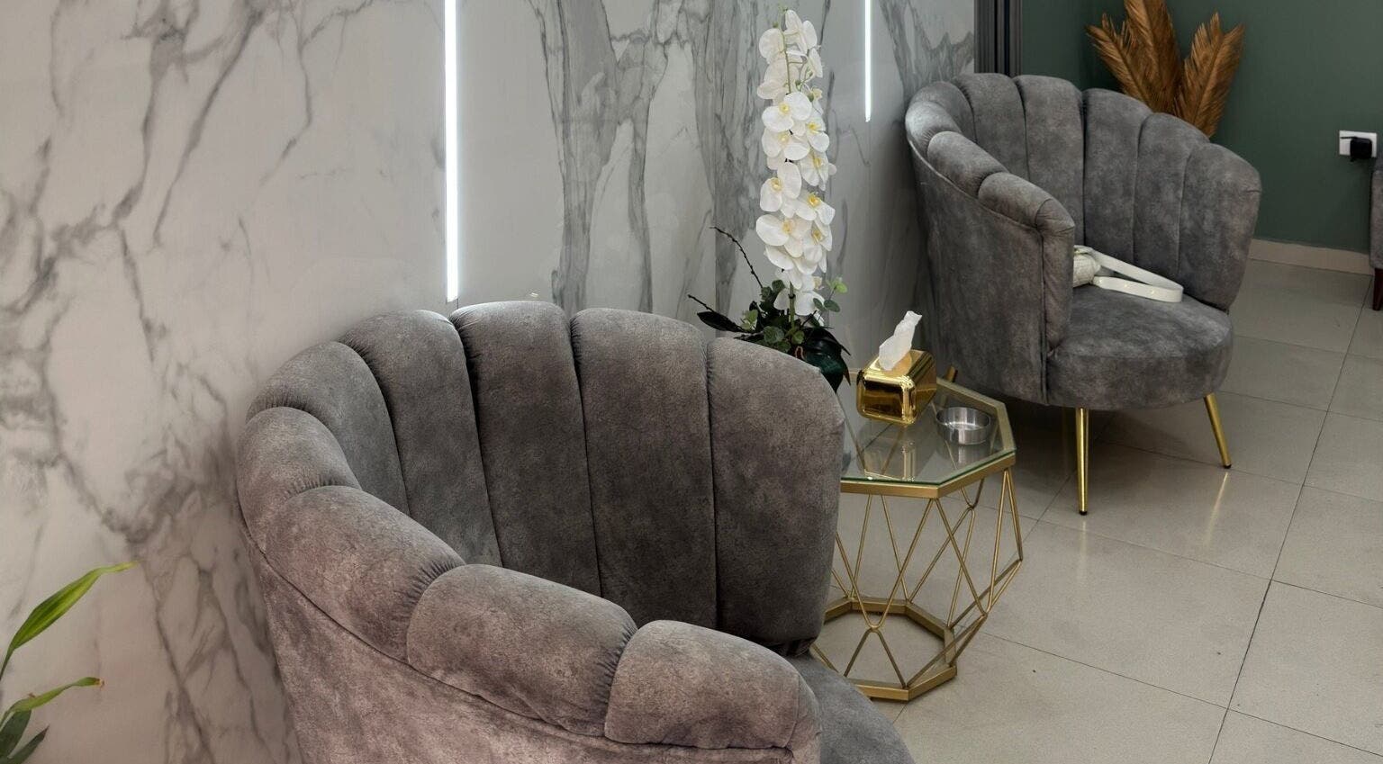 Elegant lounge seating at Juliano Haidamous Beauty Lounge & Clinic in Jdeideh, Mount Lebanon Governorate, LB.