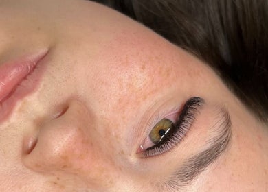 Close-up of perfectly curled lashes at Laterals and Lashes, Coventry, England, GB, showcasing professional beauty care.