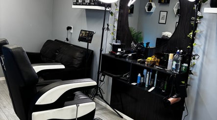 LH Barbershop, bild 2