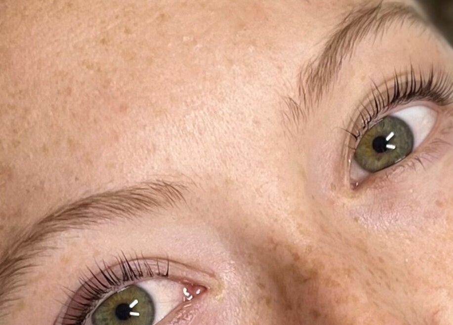 Close-up of lash enhancement at Mia's Manicures, Helston, England, GB for natural, stunning eyes.