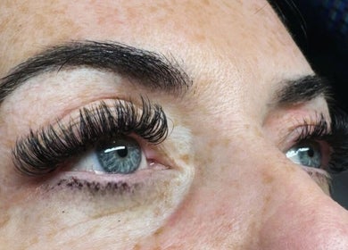 Close-up of beautiful eyelash extensions at Beautitude, Clitheroe, England, GB.