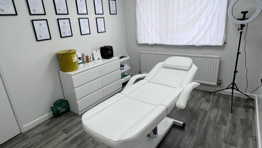 Immagine 1, Sculpt & Define Studio