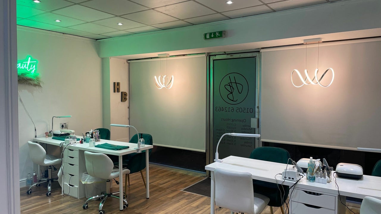 Muse the Salon Bridge of Weir, UK, 37 Main Street Bridge Of Weir