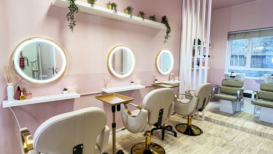 Lyn Beauty & Co. salon interior with elegant mirrors and chairs in Dublin, County Dublin, IE.