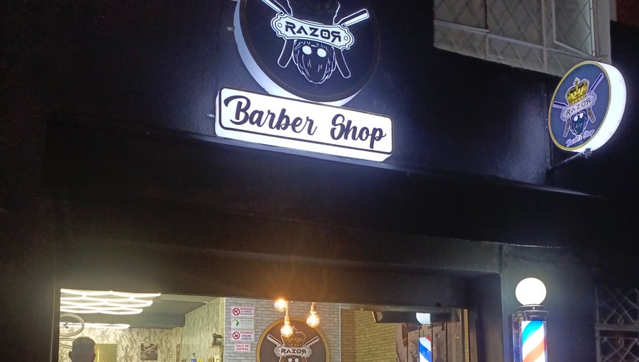 RAZOR barbershop image 1