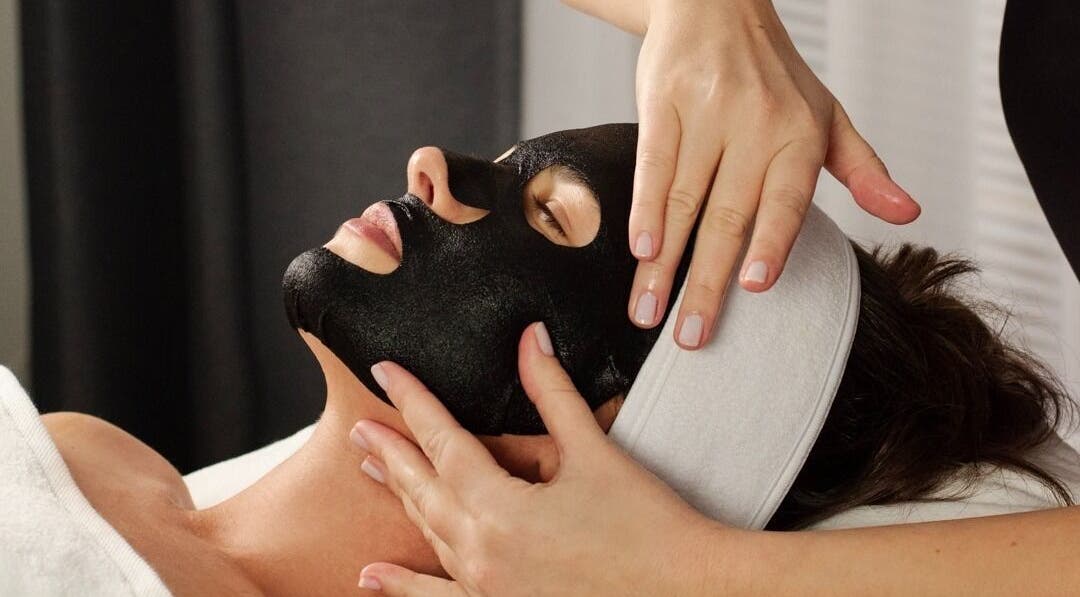 Kosmetická maska v Kosmetický salon Beauty Hair Health Skinlab by K, Hlavní Město Praha, Hlavní Město Praha, CZ.