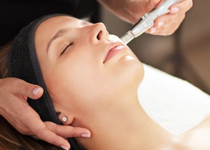 Ošetření pleti v Kosmetický salon Beauty Hair Health Skinlab by K, Hlavní Město Praha, Hlavní Město Praha, CZ.