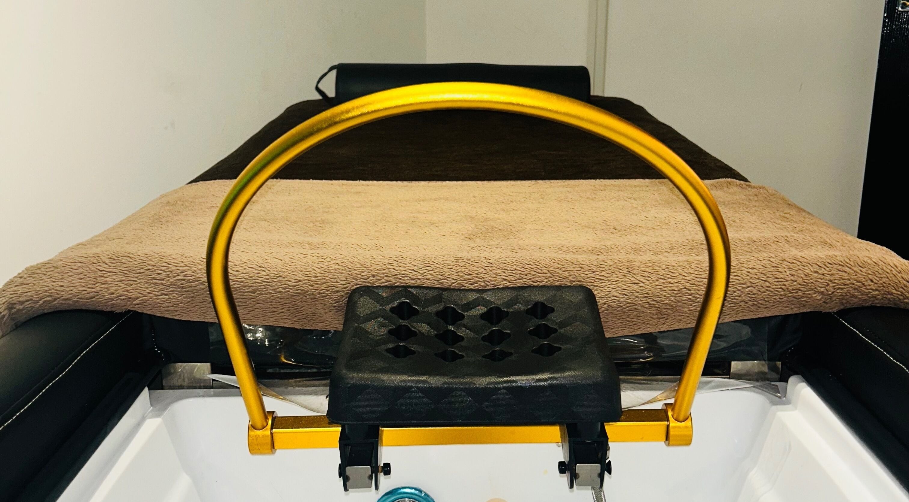 Luxurious spa bed at Sparkle Well-being in Saltcoats, Scotland, GB. Experience relaxation in style.