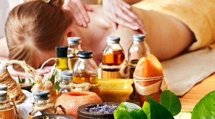 Spa Mart - Massage At Home image 2