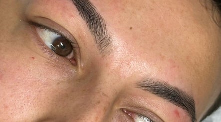 Eyebrow Artist Georgia image 2