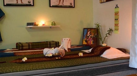 Rustige massageruimte bij Hatthapon Thaise Therapeutische Massage en Wellness, Delft, Zuid-holland, NL.
