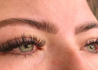 Close-up of eyelash extensions at Alyss Marie Beauty in Wombwell, England, GB showcasing intricate lash work.