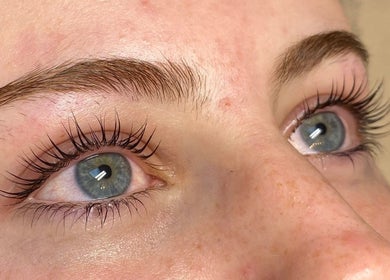 Enhanced lashes at Alyss Marie Beauty, Wombwell, England, GB, showcasing expert beauty treatments.