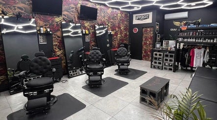 Diamond Barbers - PARAP