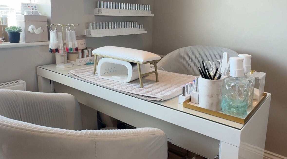 Rachael Ann Aesthetics & Beauty nail station in Harrogate, England, GB featuring a clean manicure setup.