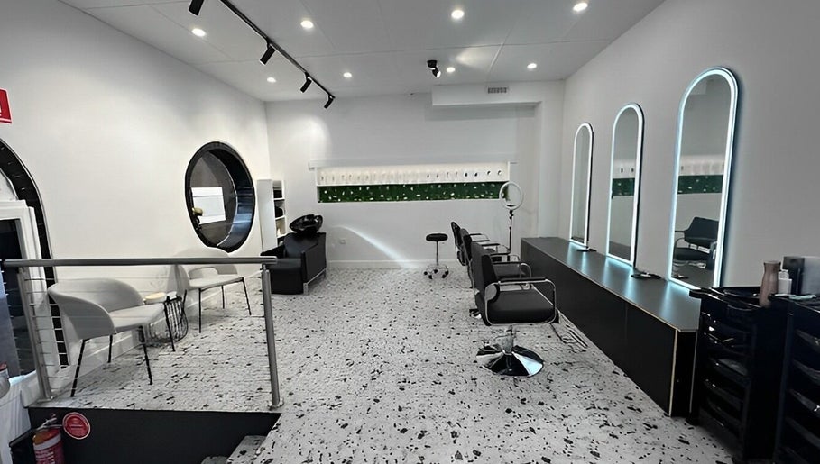 Angel hair and lash studio image 1