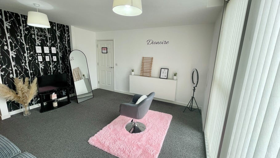 Modern beauty studio at Dionoire, MILTON KEYNES, England, GB with chic décor and styling chair.