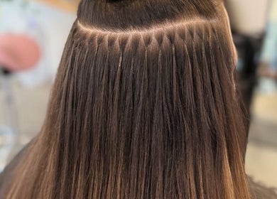 Smooth, sleek hair extensions at Finesse Beauty & Hair Salon, Newcastle upon Tyne, England, GB.