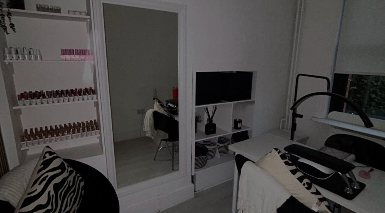 Interior view of Zo Nails, featuring chic decor and product shelves in Dublin, County Dublin, IE.