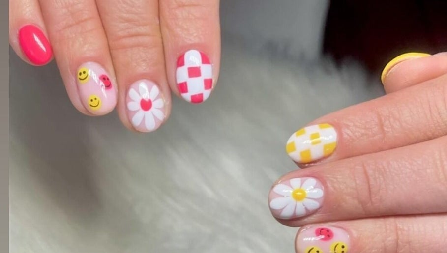 Manicura con Estrella зображення 1