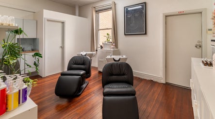 Arthé Hair image 2