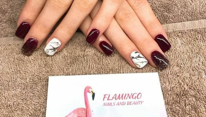 Flamingo Nails & Beauty, bild 1