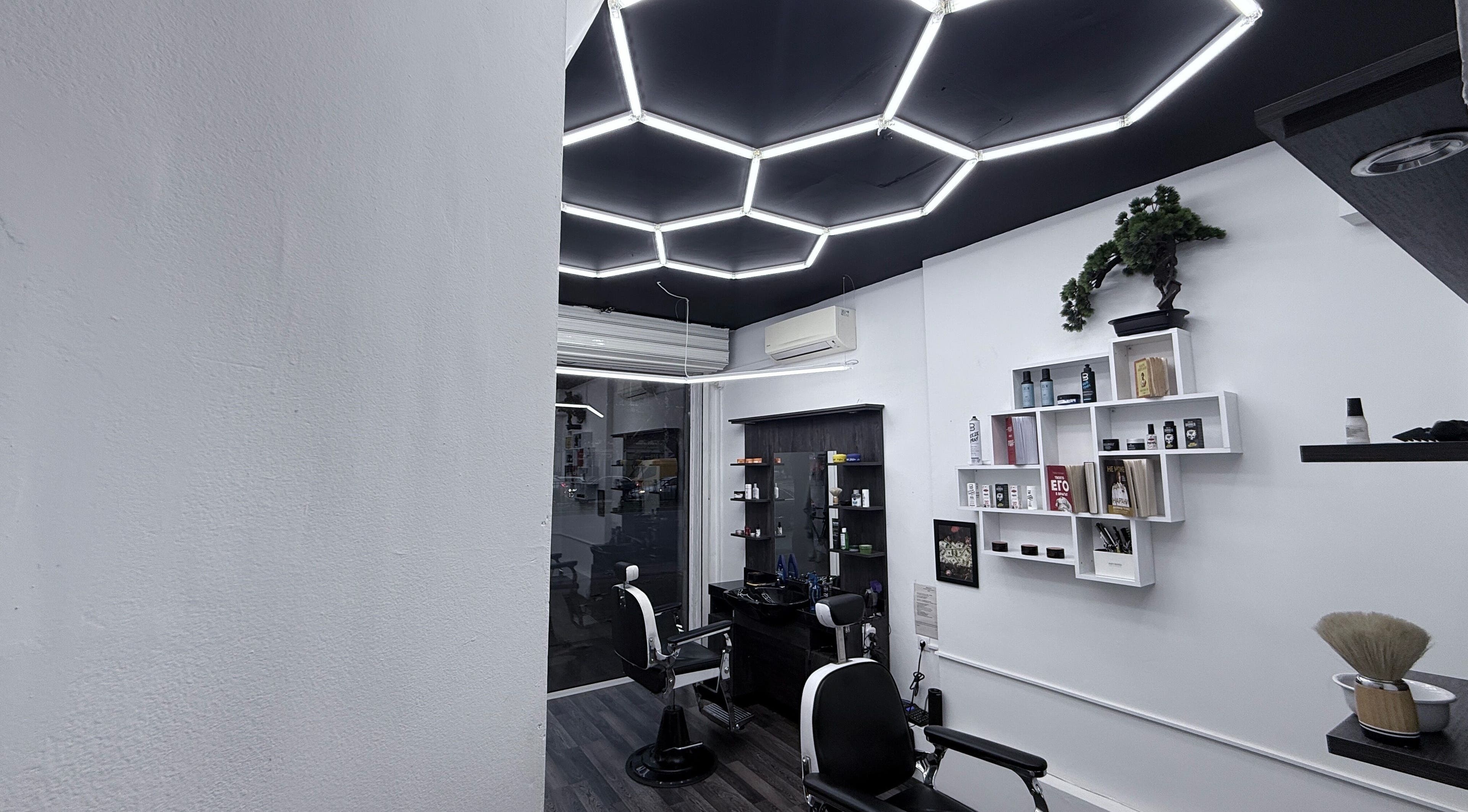 Интериор на Karagyozov Studio Plovdiv с модерно осветление, Plovdiv, Plovdiv, BG.