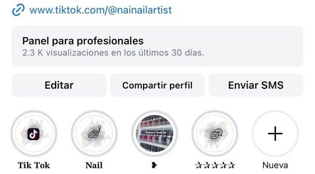 Nairyn Hernandez Nail Artist