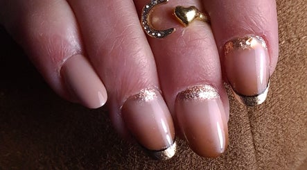 Les Ongles D'Aries image 3