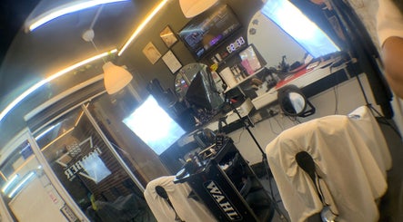 Modern interior of A’S BARBERSHOP | SG TIRAM in Ulu Tiram with stylish lighting and professional barber equipment.