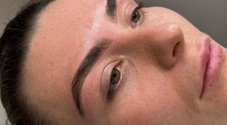honeydrippinbrows