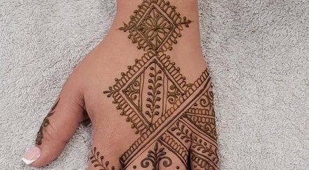 Naqasha_awa.henna image 2