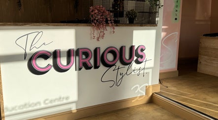 The Curious Stylist image 2