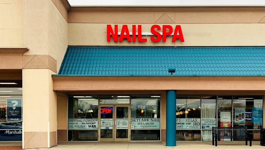 Skylark Nail Spa image 1