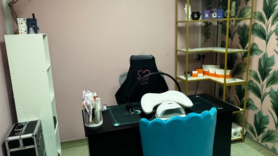 Witch Chick Beauty Ltd