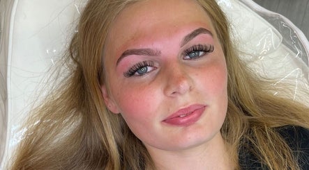 Woman with styled eyelashes at Pretty Little Lashes, Newcastle upon Tyne, England, GB.