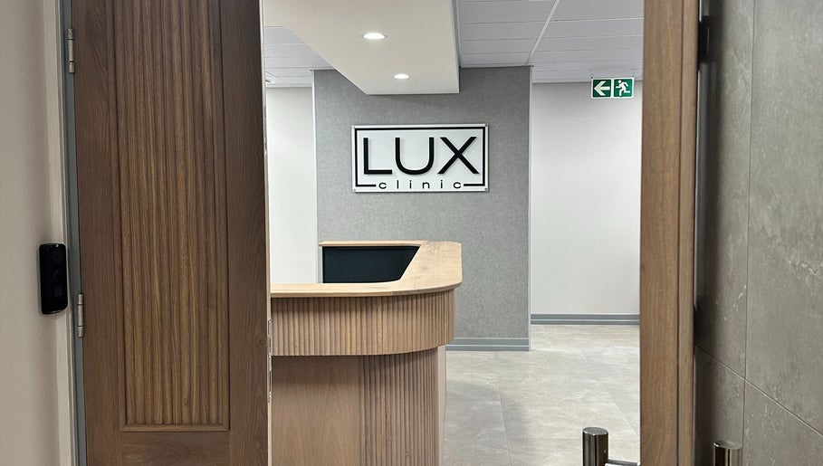 Lux Clinic image 1