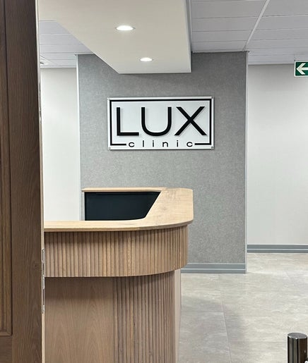 Lux Clinic image 2