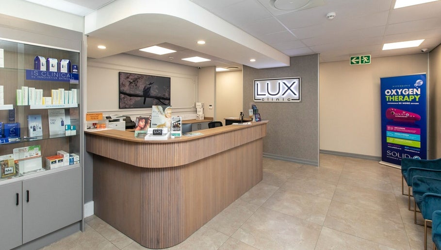 Hình ảnh 1 của Lux Clinic