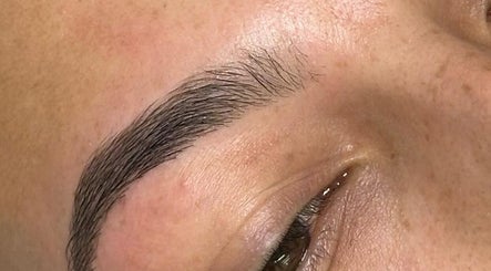 Eyebrow artist Georgia image 2