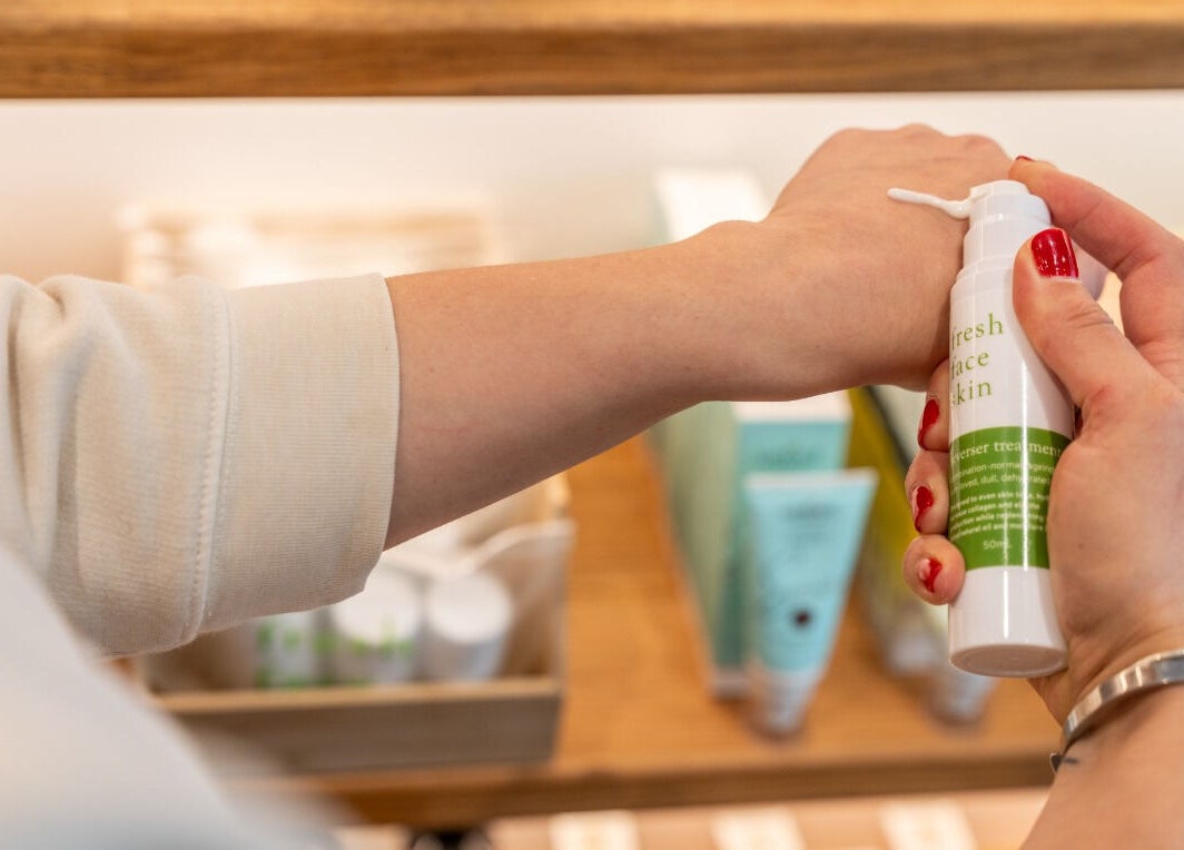 Applying Fresh Face Skin lotion at Melbourne, Victoria, AU location.