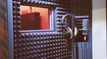 Immagine 2, Runaway Studio