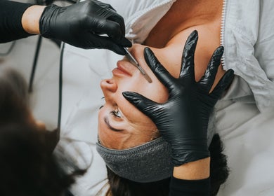 Precision dermaplaning at Laura Sedge Beauty & Cosmetics, Morecambe, GB, showcasing expert skincare techniques.