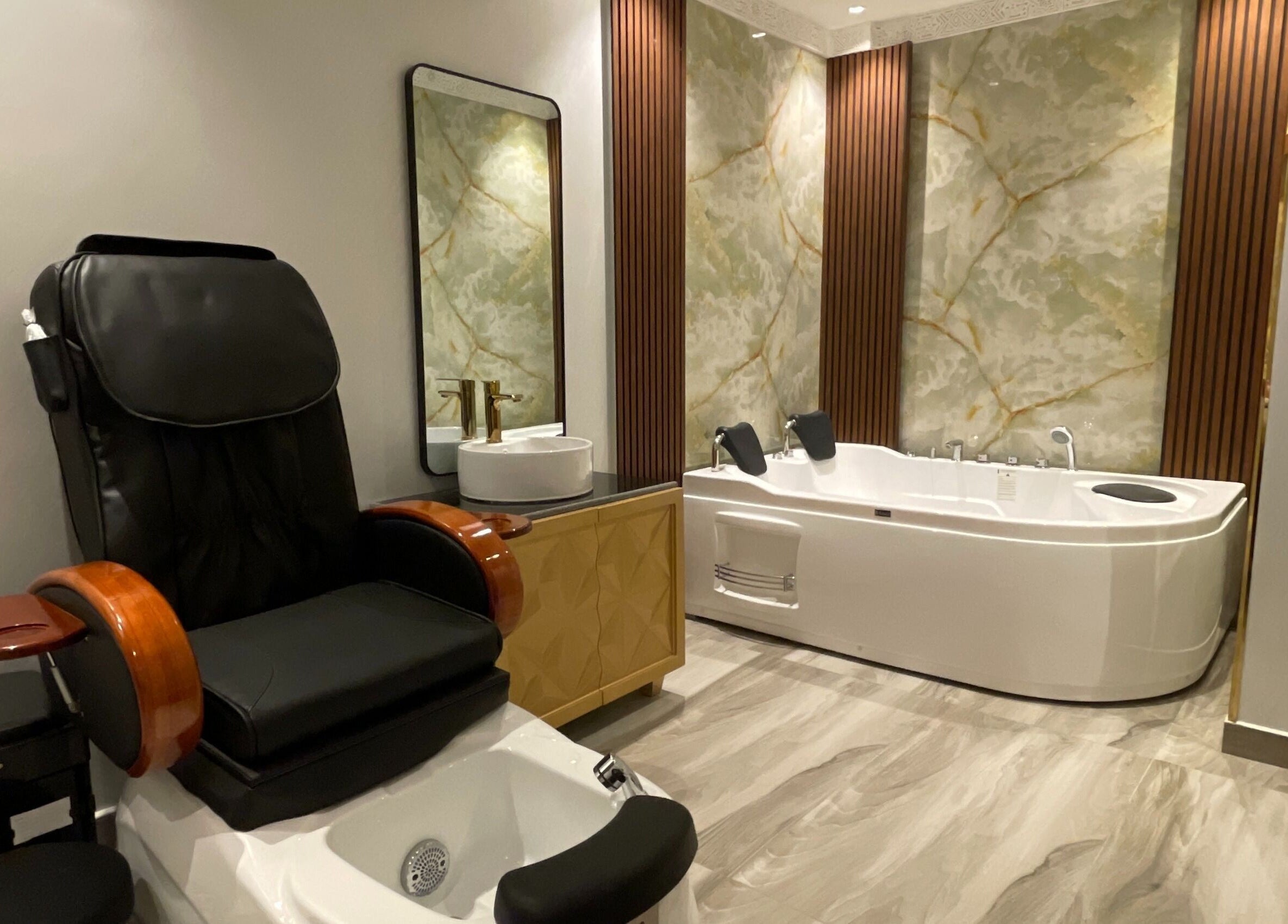 غرفة استرخاء مع كرسي تدليك في Forsan Spa - فرسان سبا، الرياض، الرياض، SA.